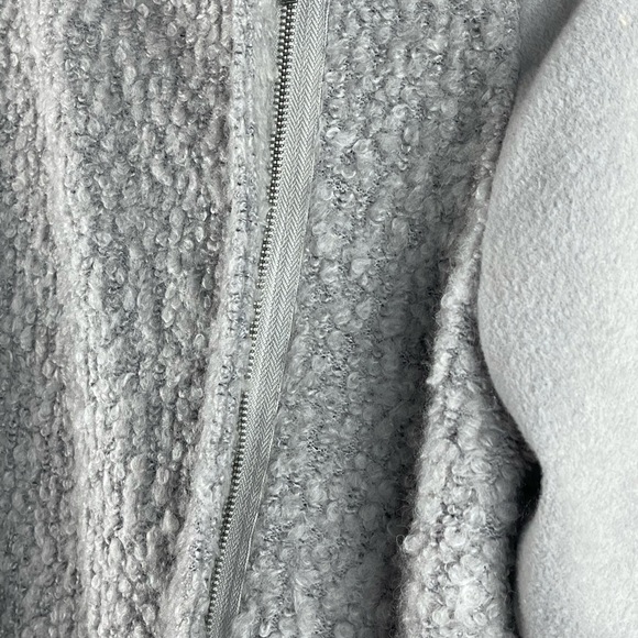 Cupcakes and Cashmere Women’s  Blended Material Jacket Fleece. Size Small. - Picture 6 of 12